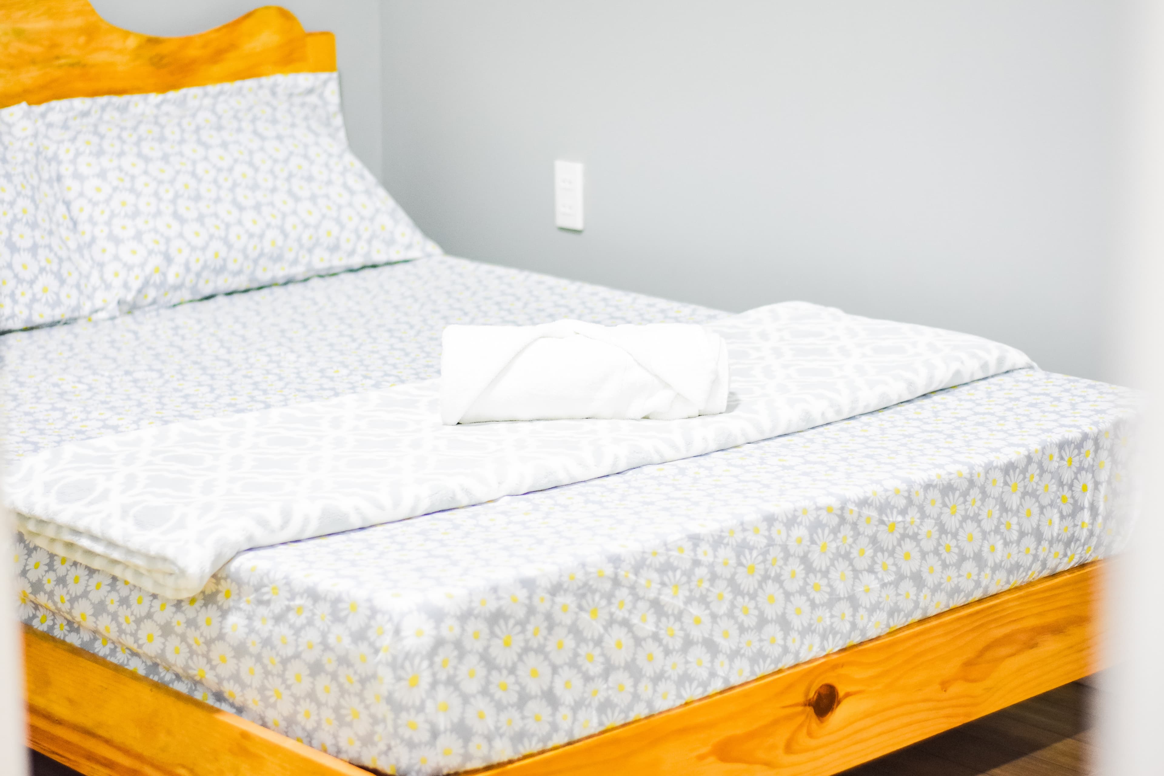 JMG Nest Unit B - Cozy Family Haven